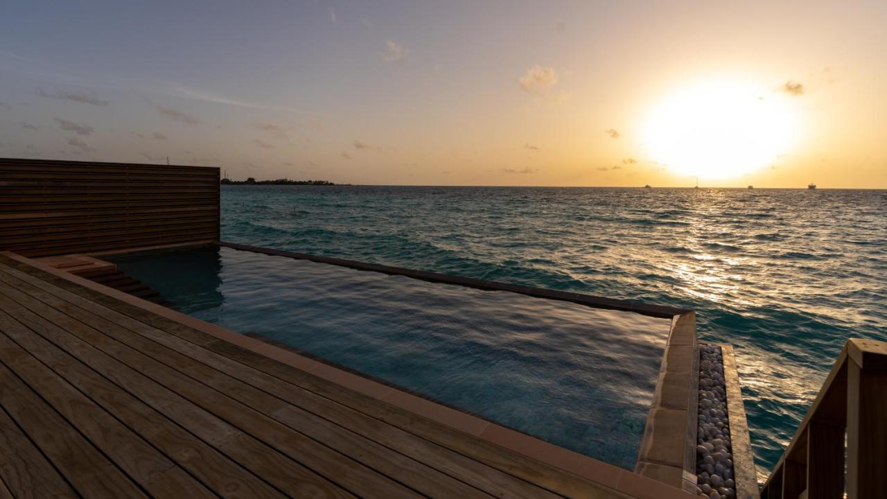 Kuda Villingili Maldives Hotel Thulusdhoo Exterior foto