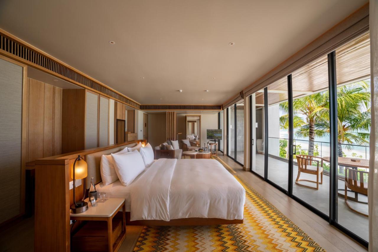 Kuda Villingili Maldives Hotel Thulusdhoo Exterior foto