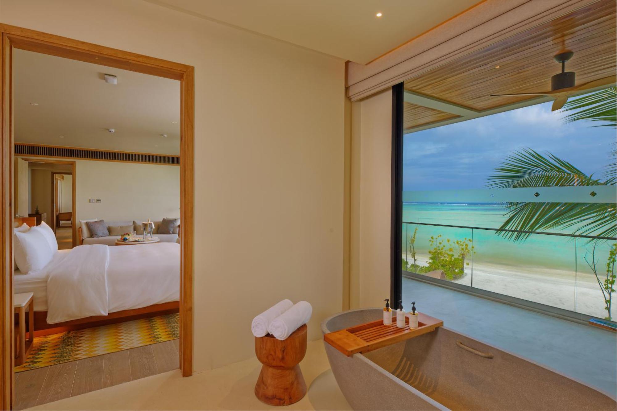Kuda Villingili Maldives Hotel Thulusdhoo Exterior foto